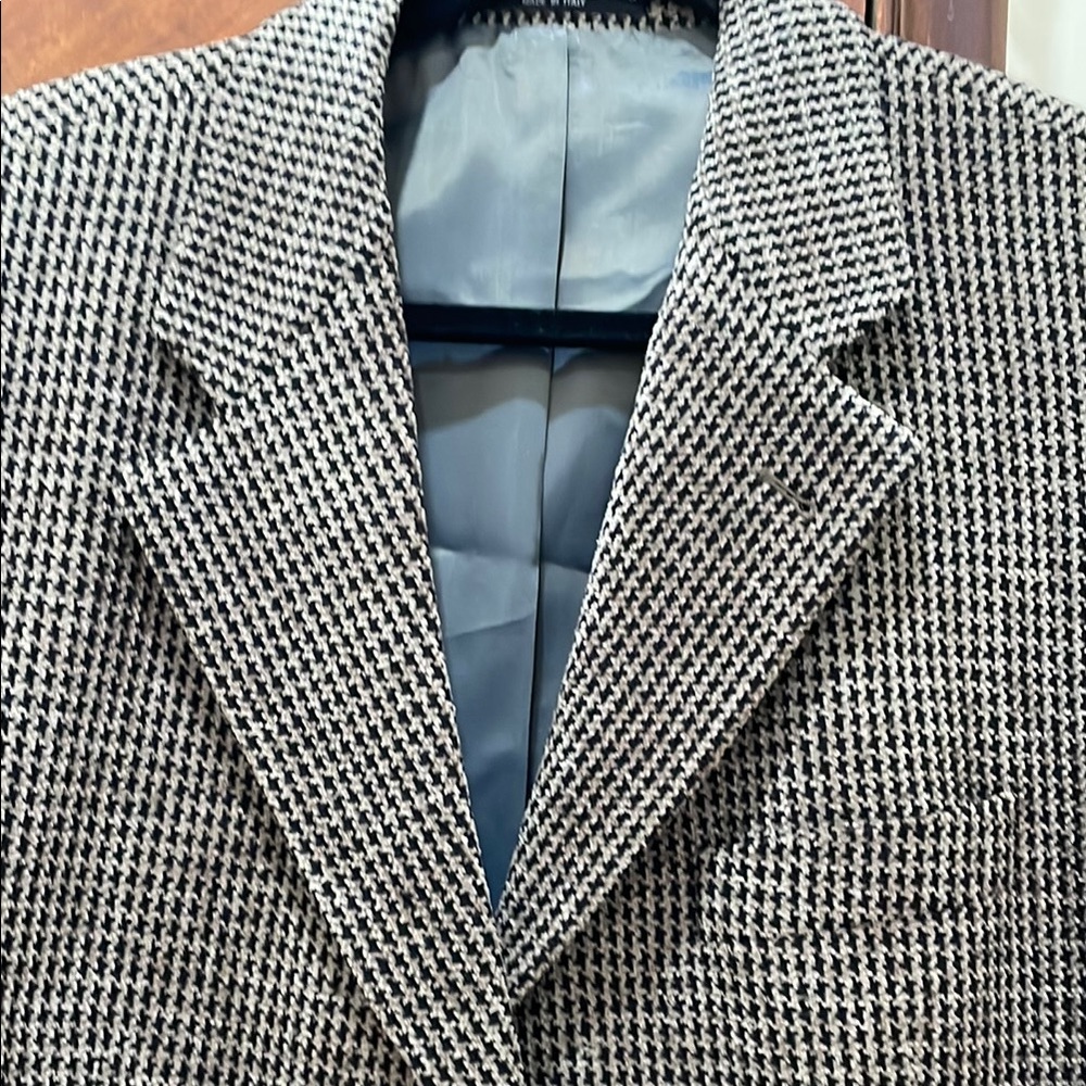 Classic Black and White Houndstooth Blazer